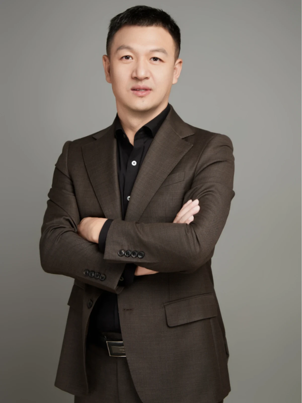 张建飞 高级合伙人 · 刑事业务委员会主任 形象照